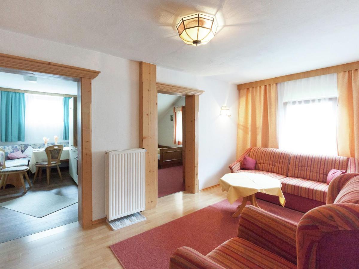 Guesthouse In Vent With Balcony Екстер'єр фото